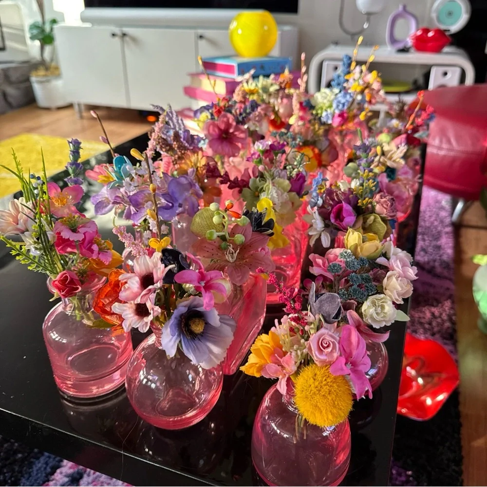 Lot Of 24 Custom Wedding Pink Glass Bud Vases Bundle One-Of-A-Kind With Flowers